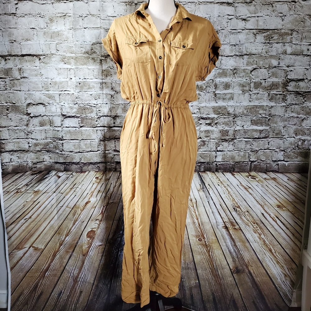 Jumpsuit | mustard color